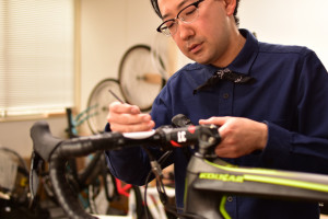 西新宿の自転車店バイキングザメンテナンス